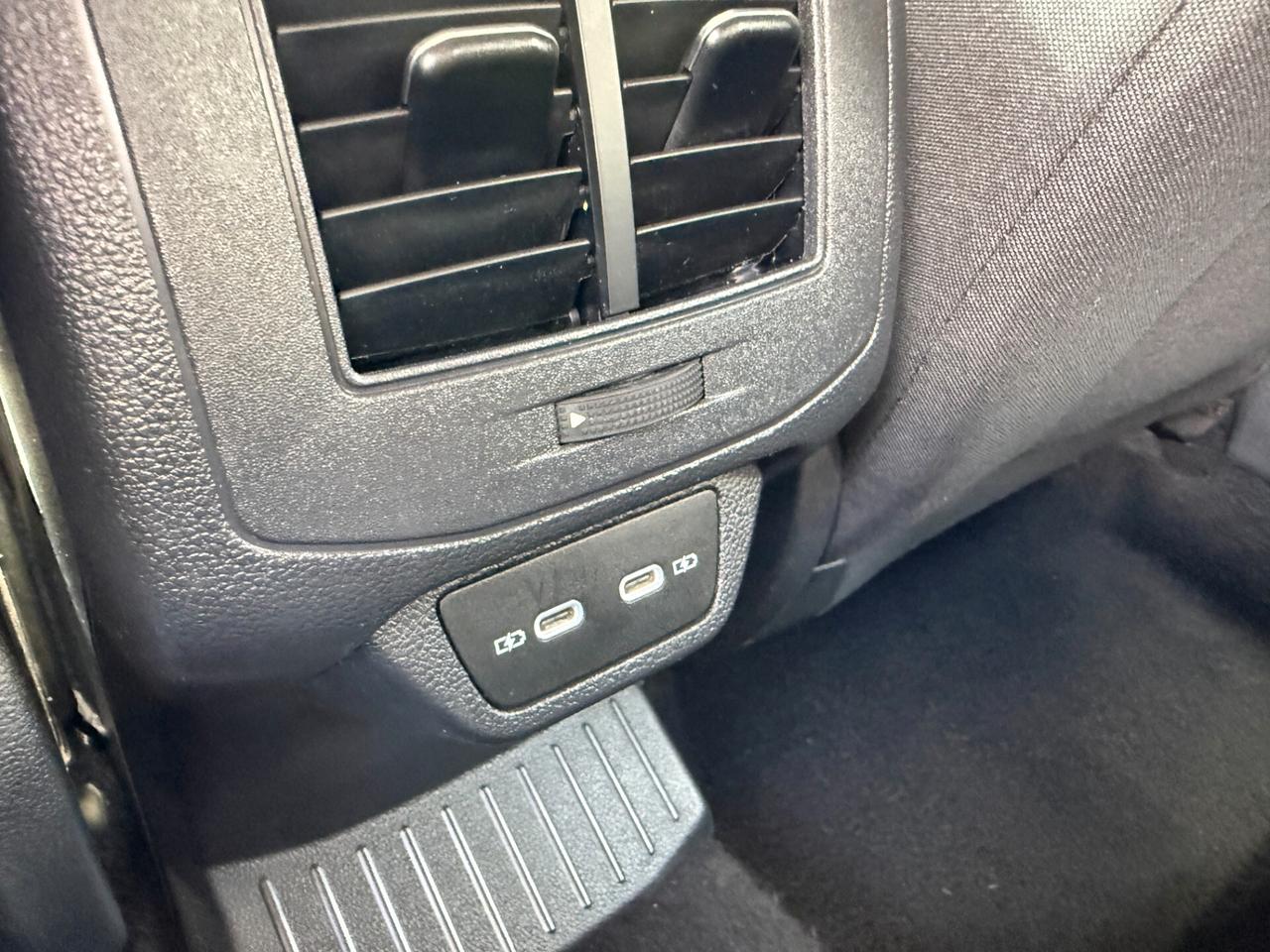 VOLKSWAGEN T-ROC 1.5 TSI 150 CV ACT DSG STYLE COCKPIT