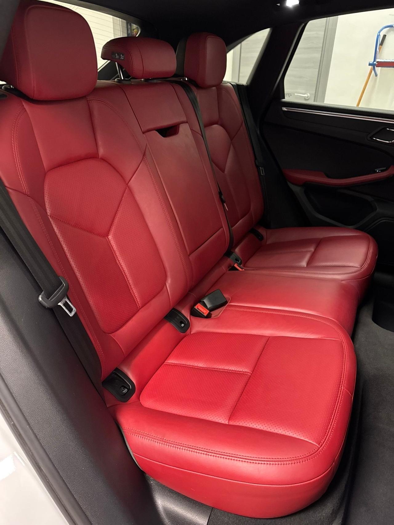 Porsche Macan 2.0