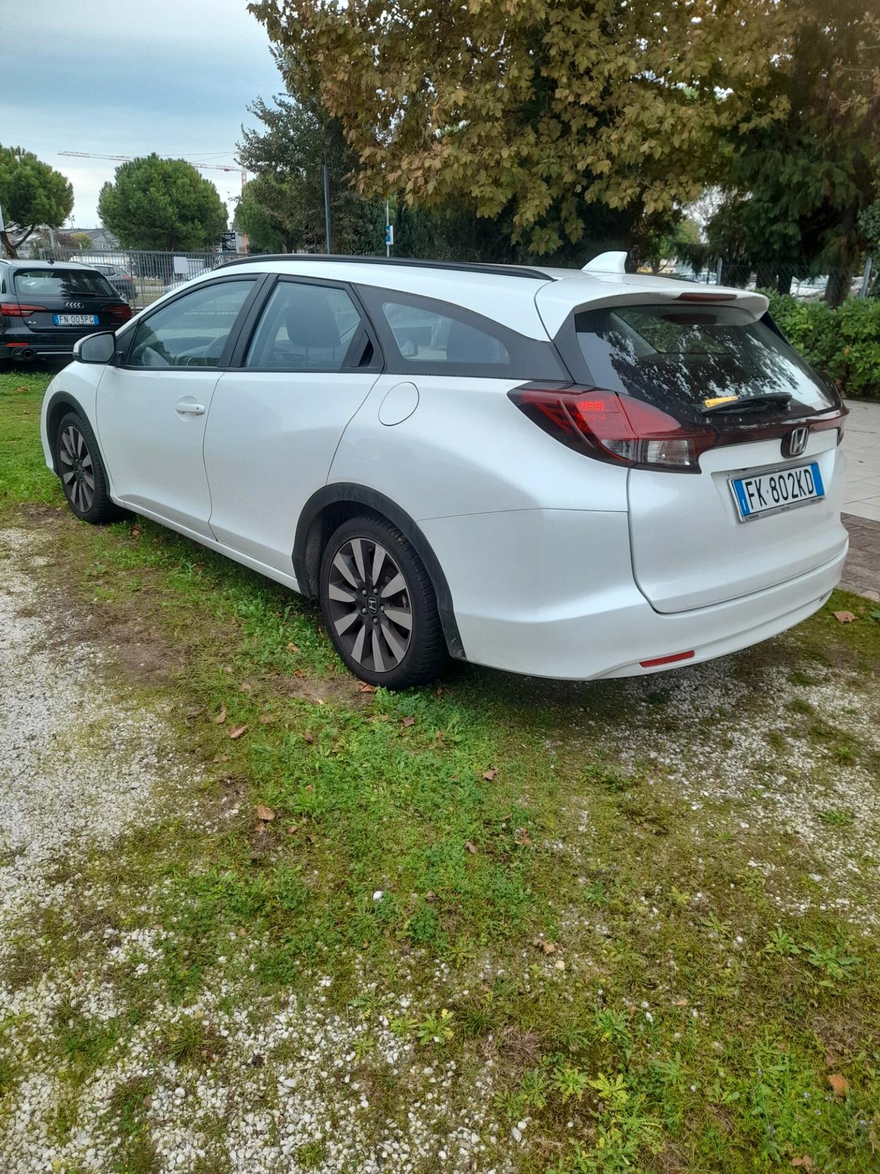 Honda Civic Tourer 1.6 i-DTEC Elegance Navi