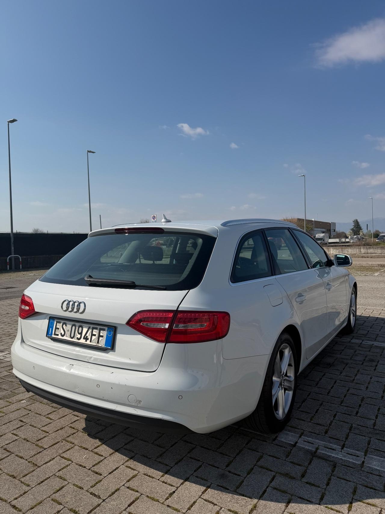 Audi A4 Avant 2.0 TDI 143CV F.AP. mult. Business Plus