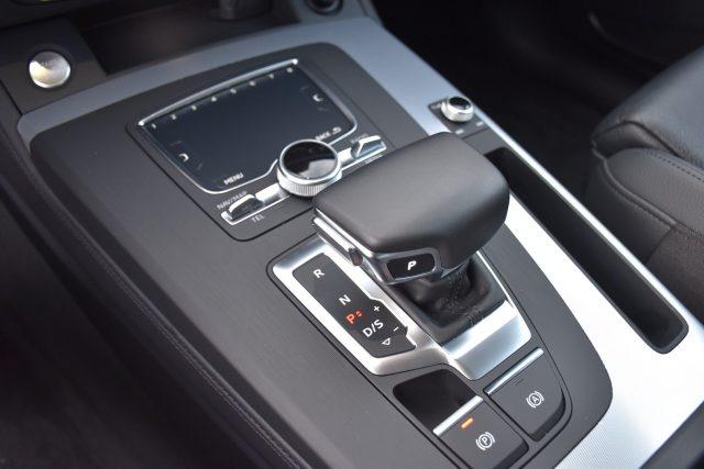 AUDI Q5 40 TDI quattro S-Tronic Business Sport *PELLE*