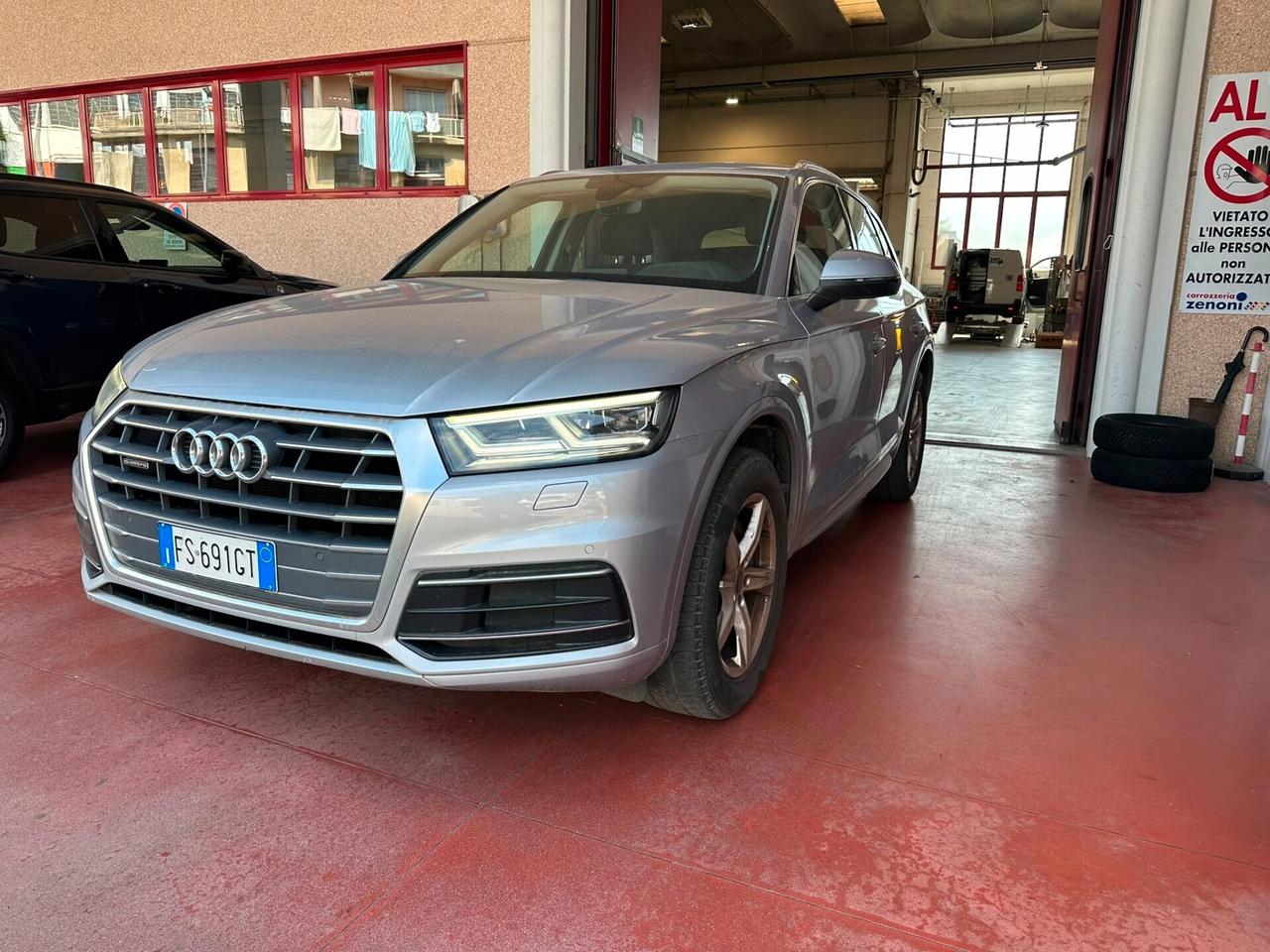 Audi Q5 2.0 TDI 150 CV Business