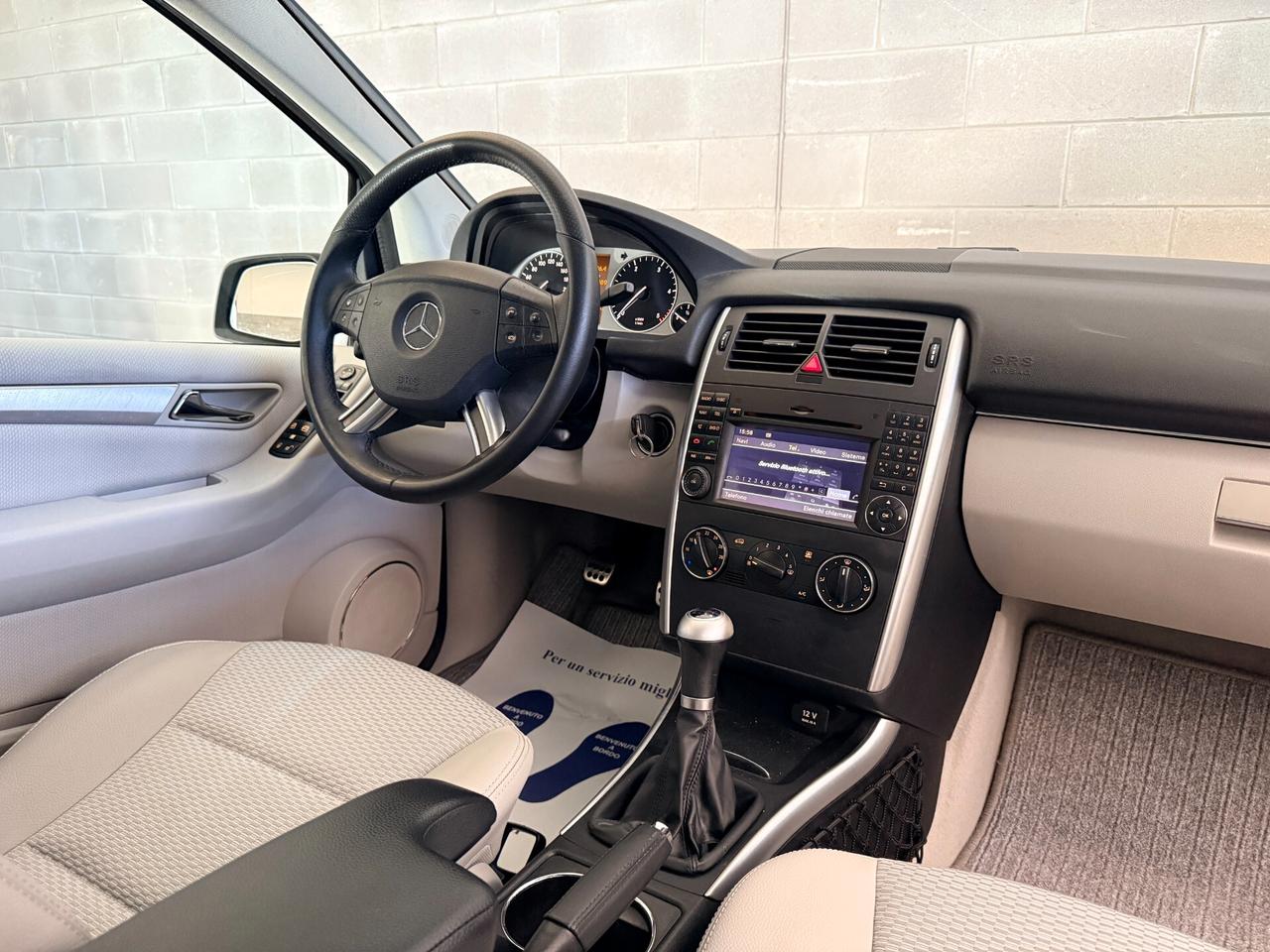 Mercedes-benz B 200 CDI PREMIUM