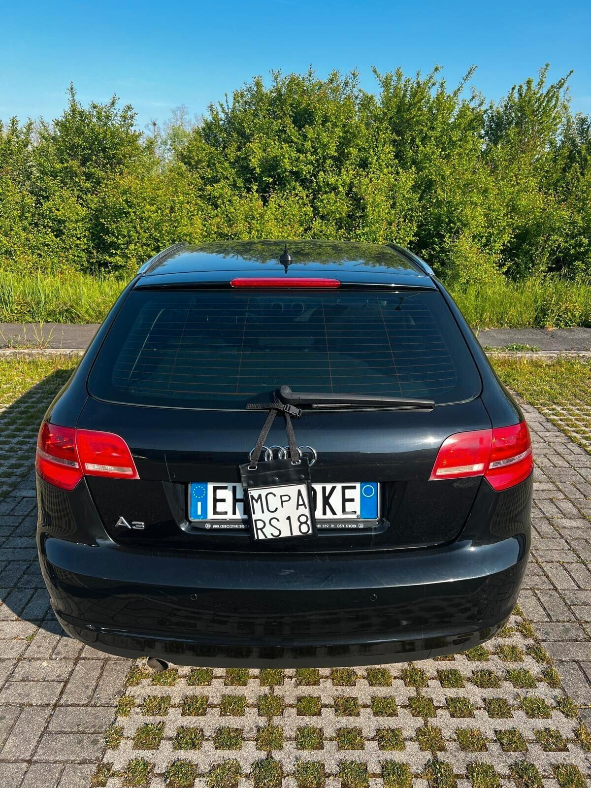 Audi A3 SPB 1.6 TDI 105 CV CR Ambition