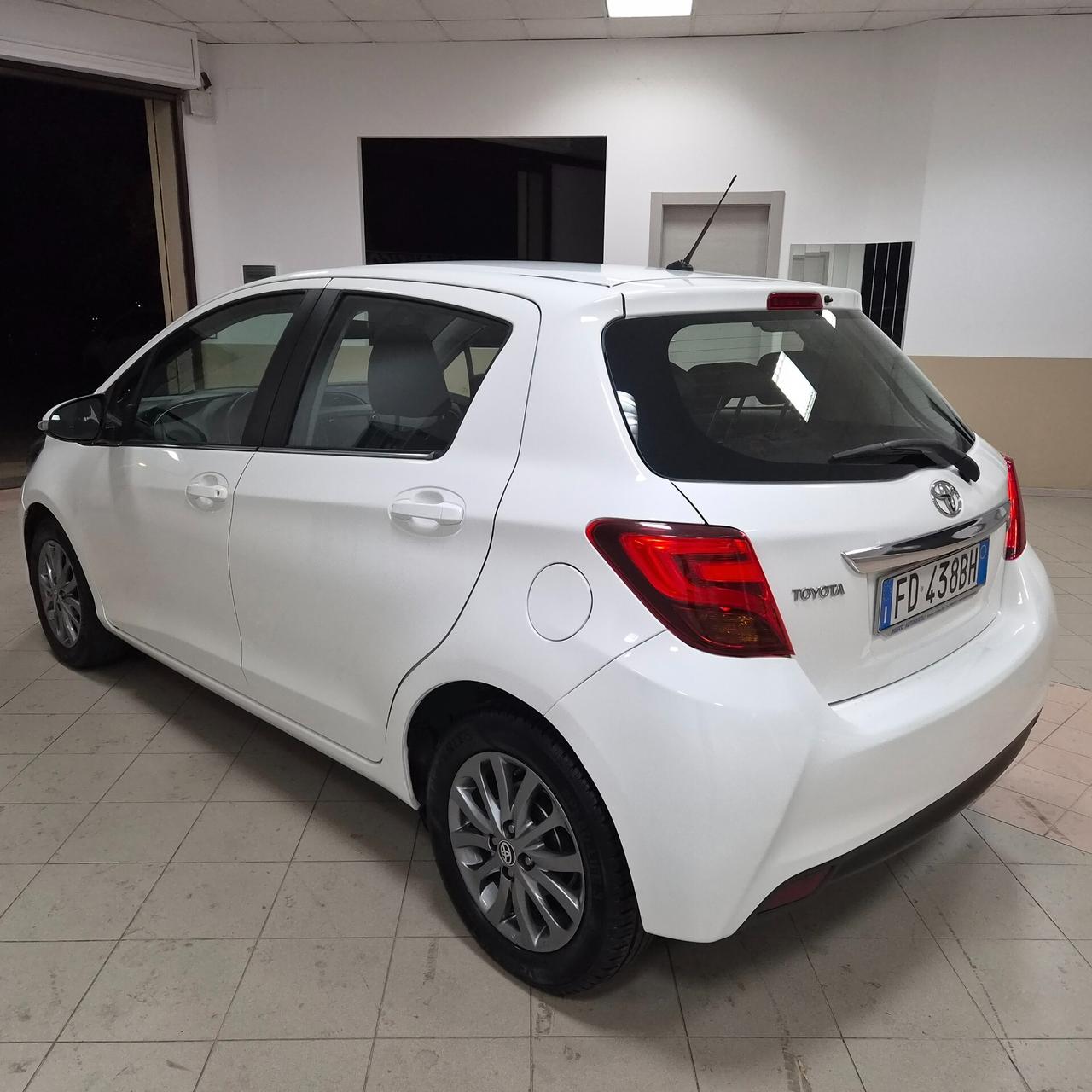 Toyota Yaris 1.0 5 porte Lounge
