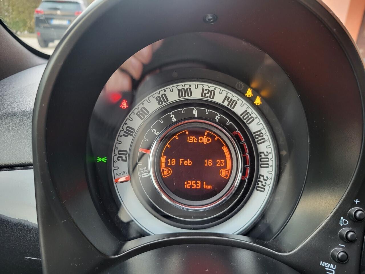 Fiat 500 1.0 Hybrid con solo 12000 km come nuova!