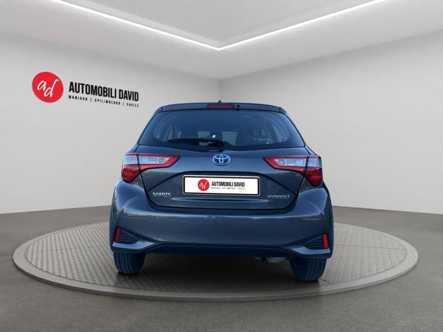 TOYOTA Yaris 1.5 Hybrid 5 porte Business