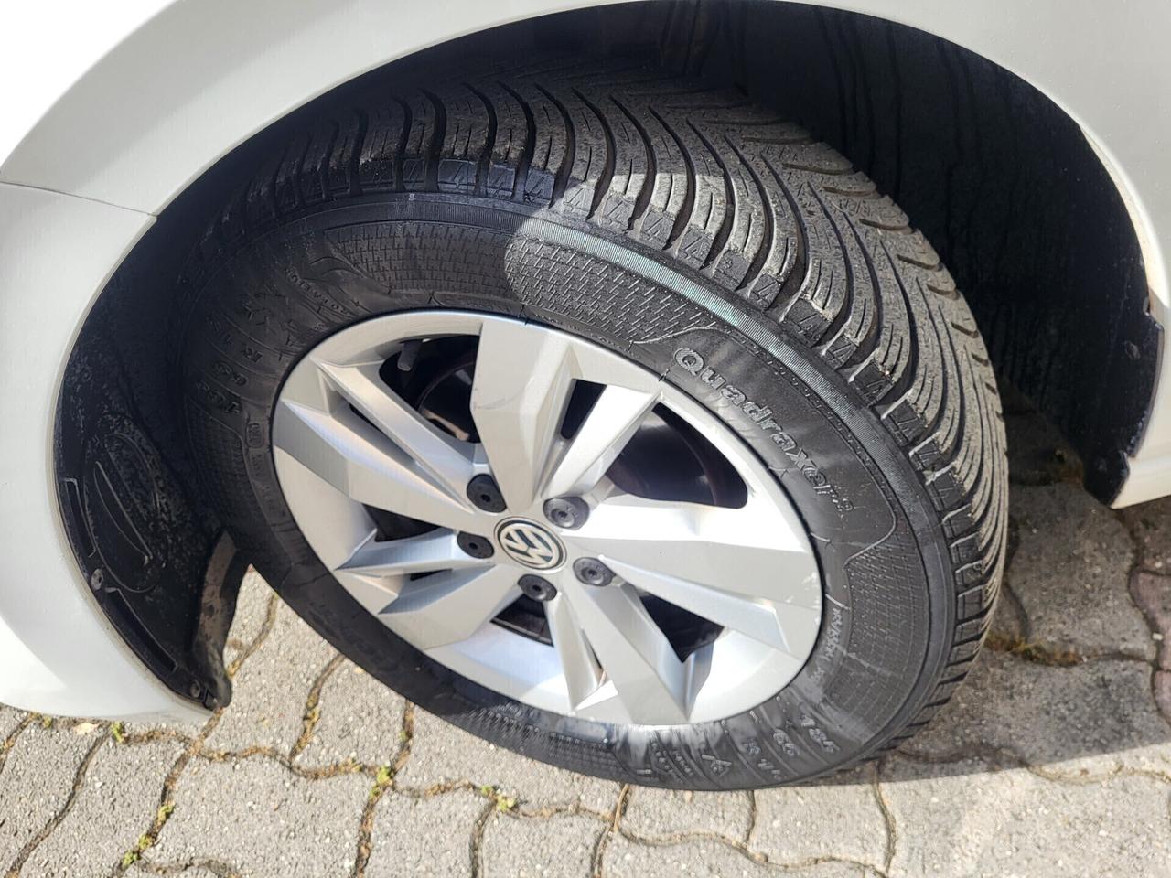 VOLKSWAGEN POLO-1,0-EURO 6B-FRENATA CITY-2 REVISION