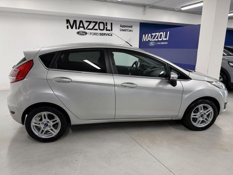 Ford Fiesta 5p 1.4 Titanium Gpl 92cv