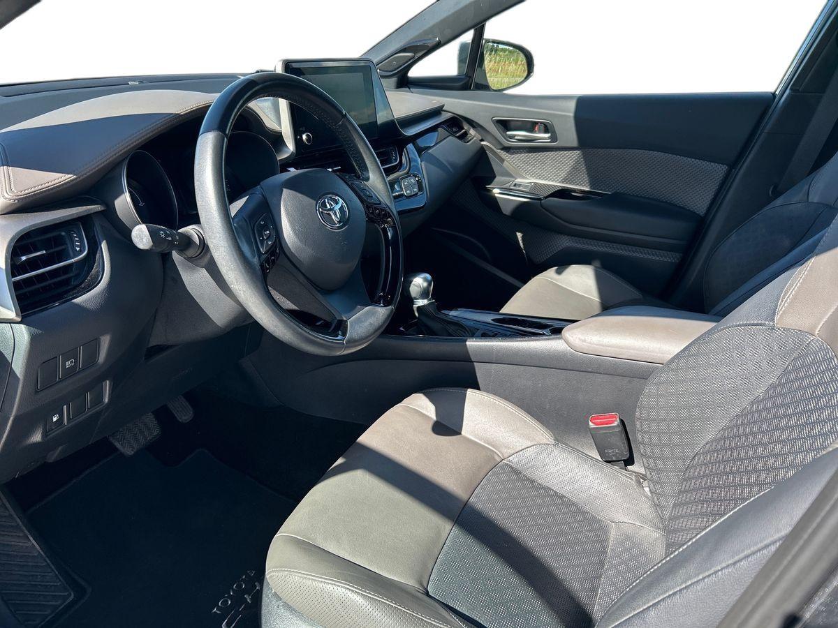 TOYOTA C-HR (2016-2023) - C-HR 1.8 Hybrid E-CVT Lounge