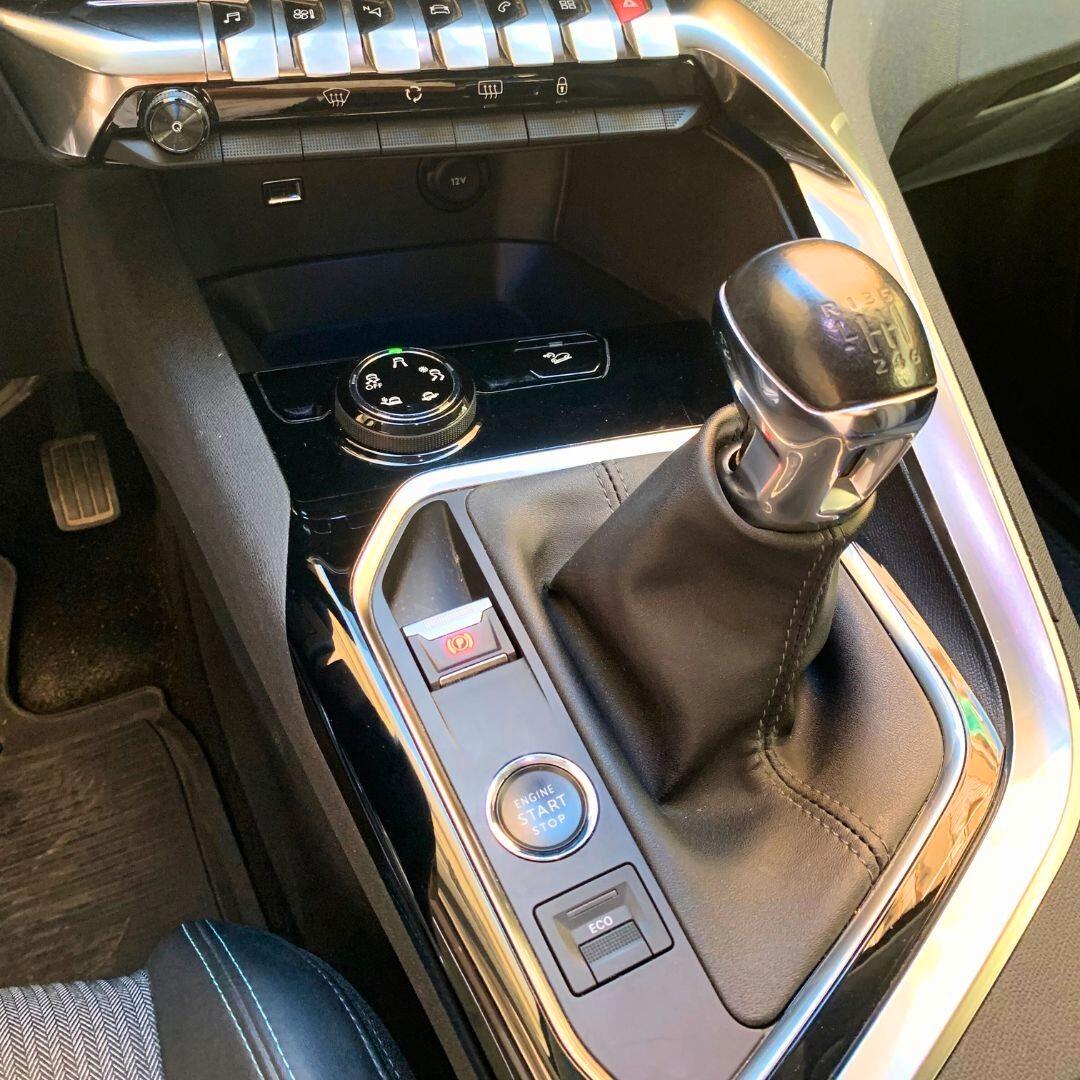 Peugeot 3008 PureTech Turbo 130 S&S Active