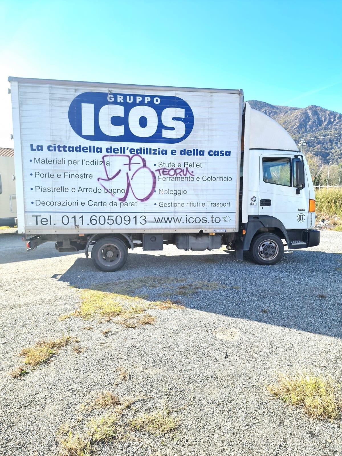 Nissan atleon del 2009 in saldo 170