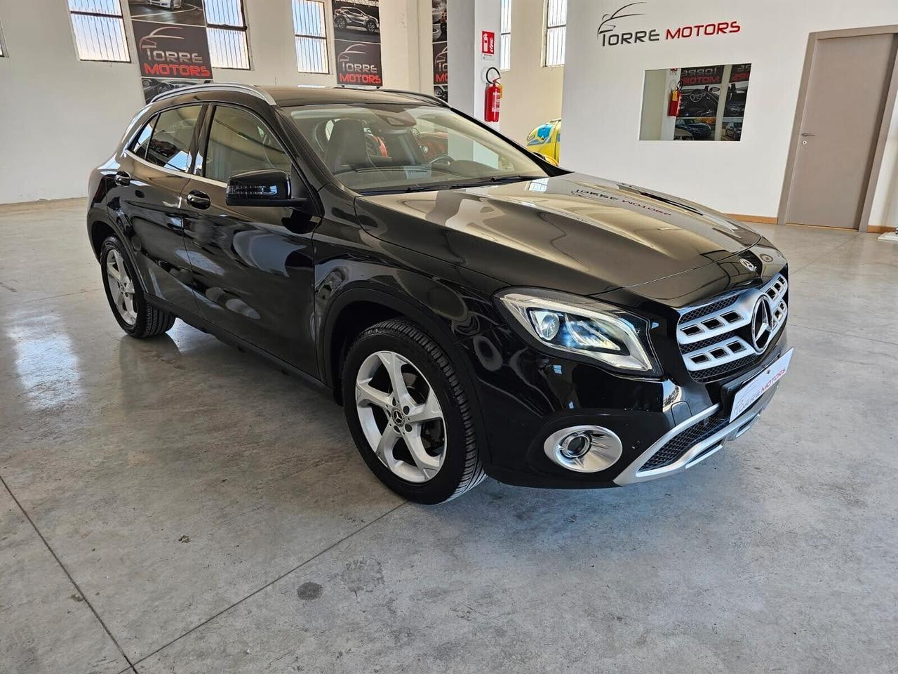 Mercedes-benz GLA 200 d Automatic 4Matic Sport 10/2018