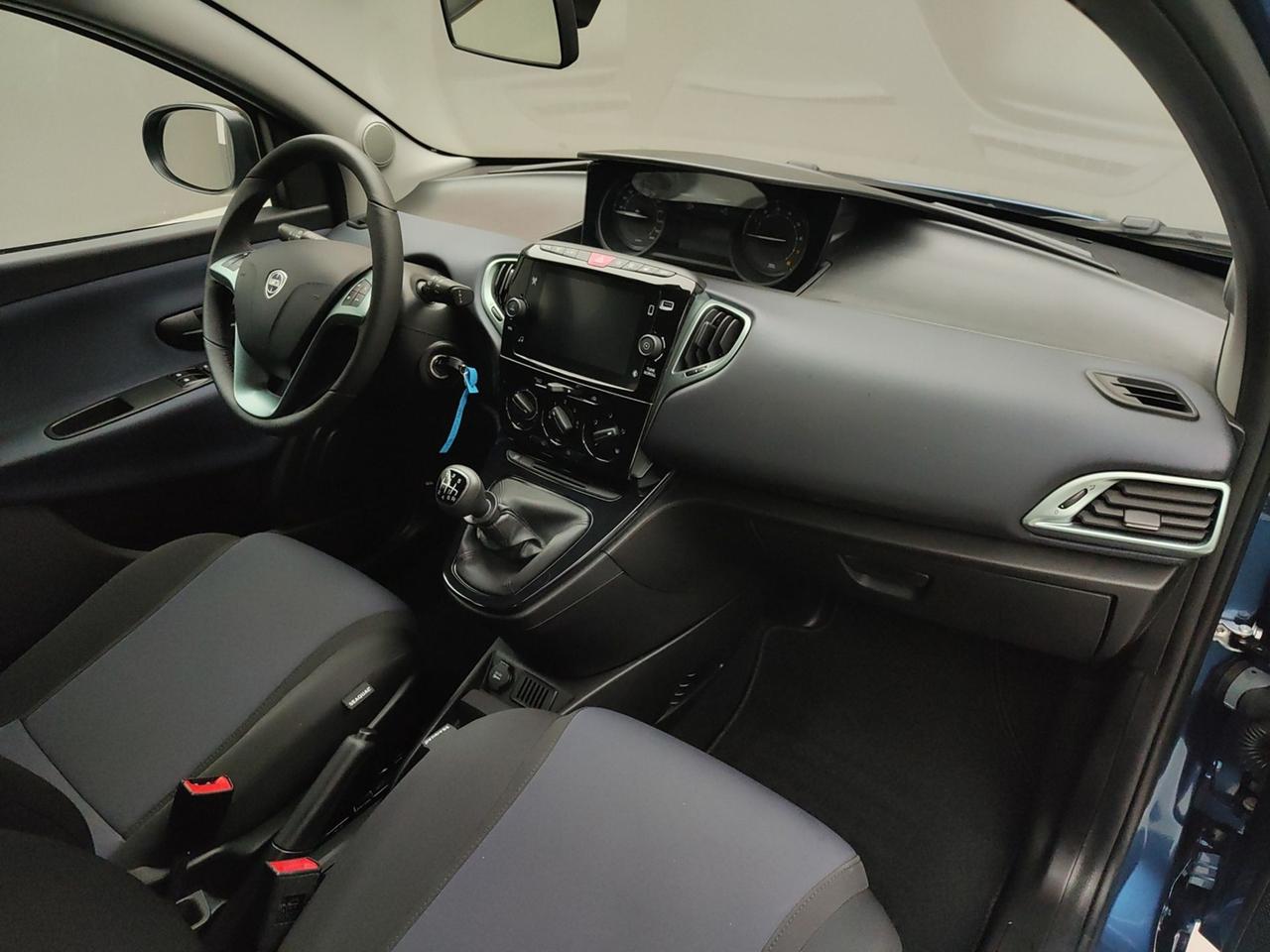 LANCIA Ypsilon III 2021 1.0 70CV HYBRID PLATINO