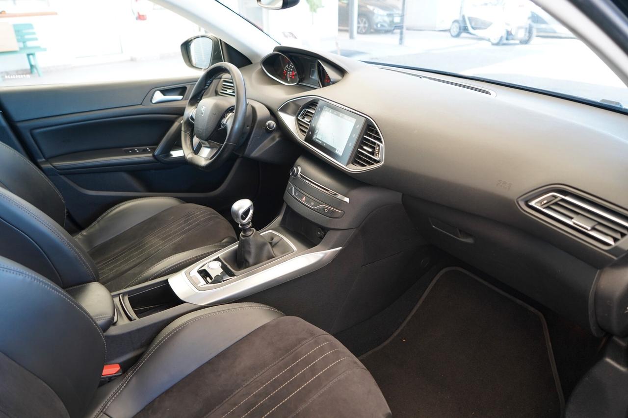 Peugeot 308 1.6 BlueHDi 120 Allure