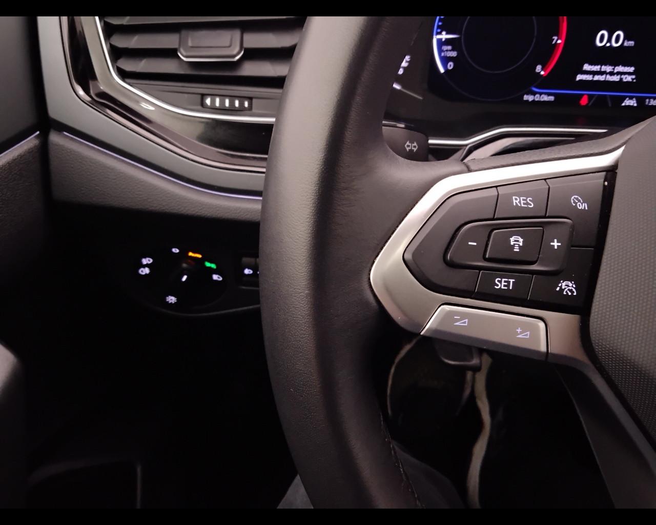 VOLKSWAGEN Taigo - Taigo 1.0 tsi R-Line 115cv