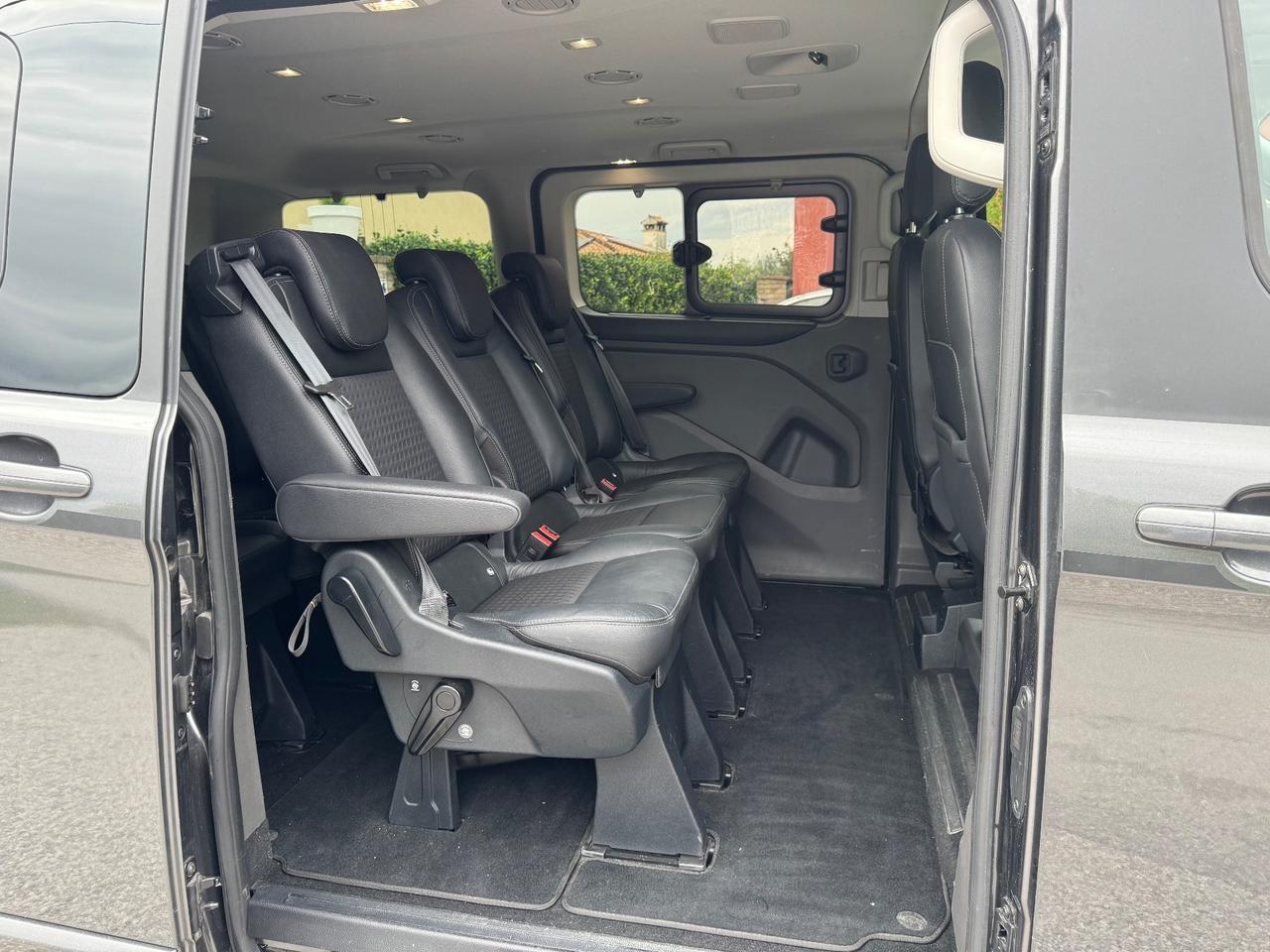 Ford Tourneo Custom 320 2.0 EcoBlue 170CV aut. PC Sport