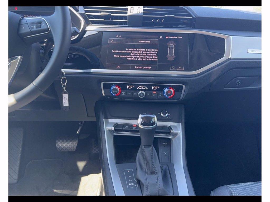 AUDI Q3 35 2.0 tdi business advanced s-tronic del 2023