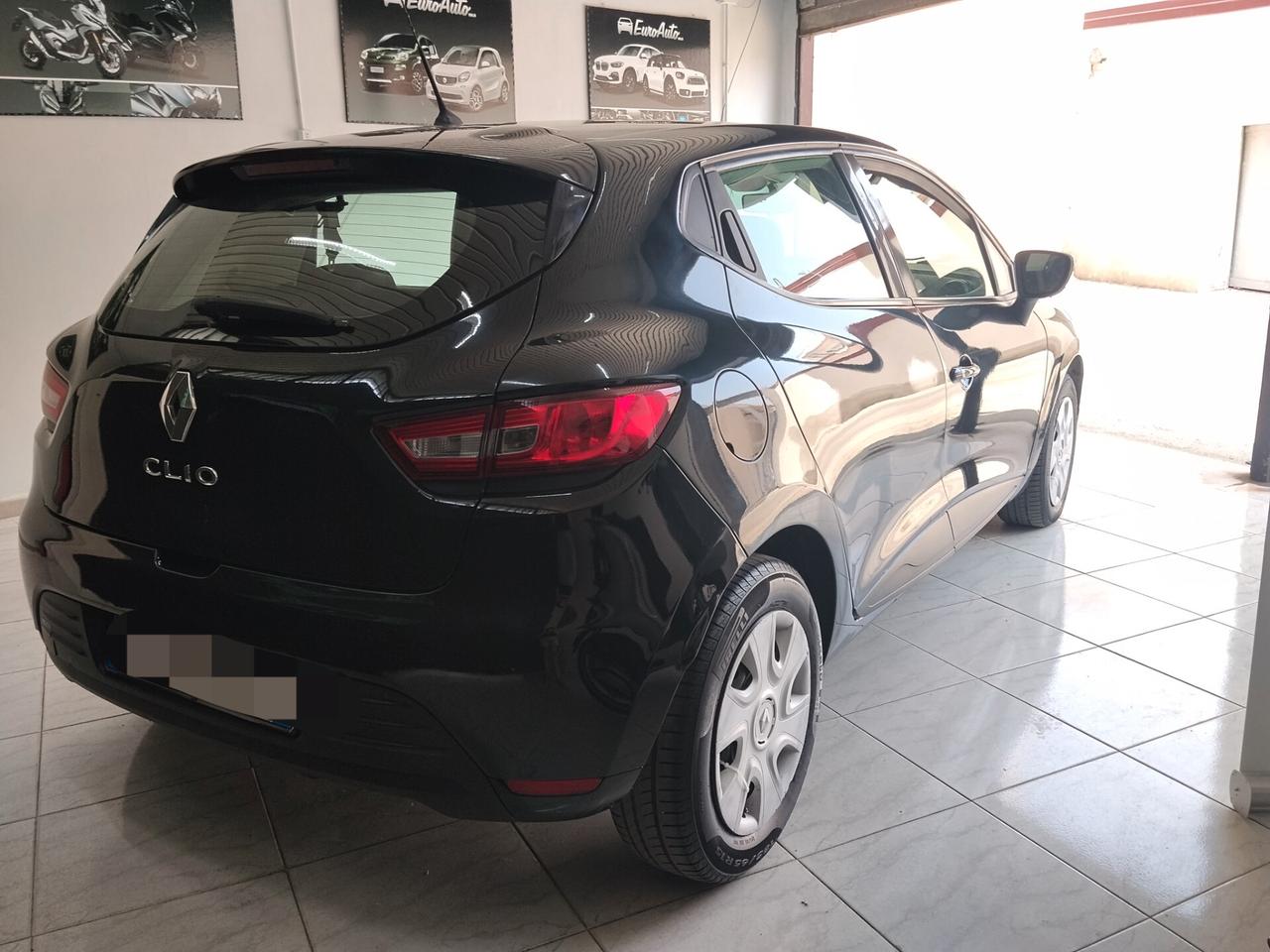 Renault Clio 1.5 diesel 2018 CON GARANZIA