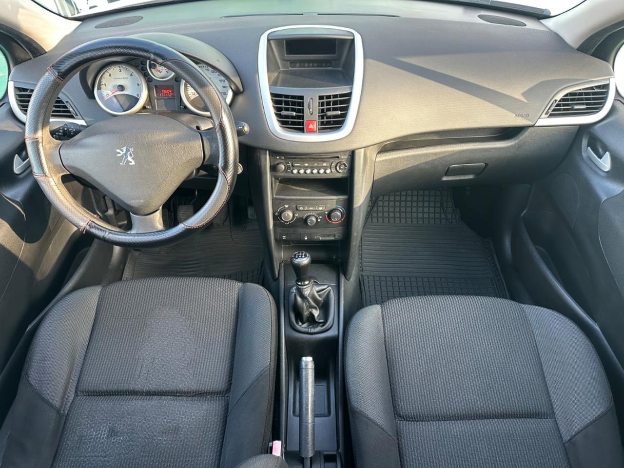 Peugeot 207 1.4 HDI 68cv 2010