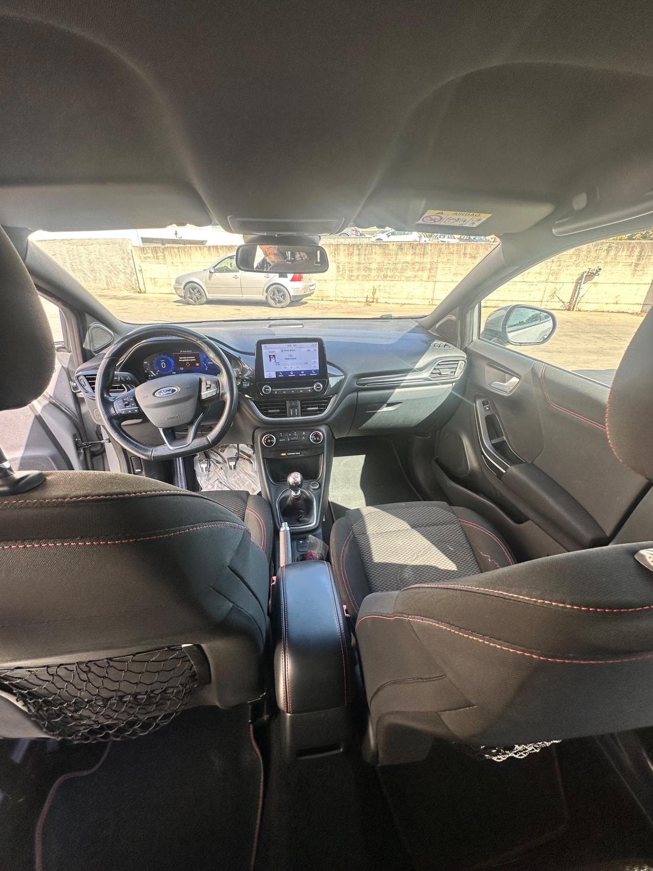Ford Puma 1.5 EcoBlue 120 CV S&S ST-Line Vignale