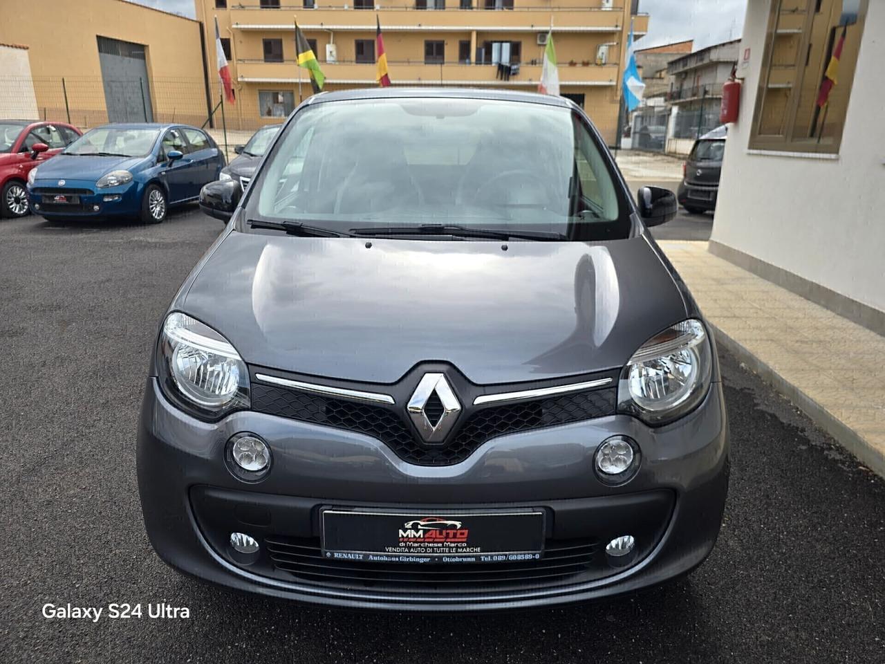 Renault Twingo TCe 90 CV EDC La Parisienne