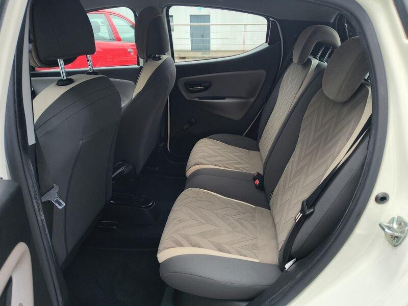 Lancia Ypsilon 1.2 Gold
