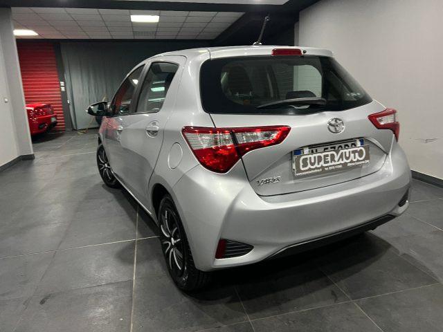 TOYOTA Yaris 1.0 5 porte Active