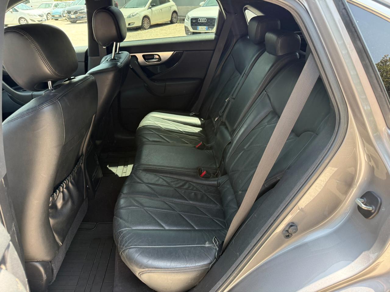 Infiniti FX FX37 S 320CV GPL