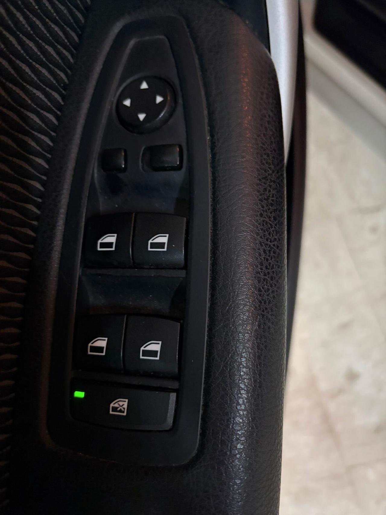 BMW SERIE 120 5P SPORT "COME NUOVA"