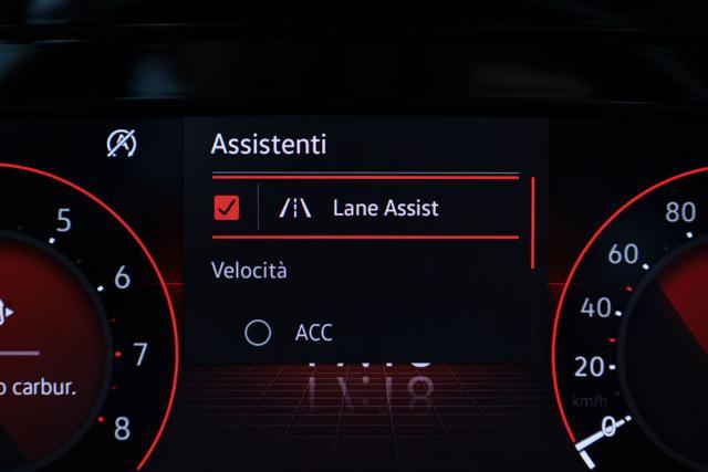 VOLKSWAGEN Golf Variant 1.0 eTSI EVO DSG Life