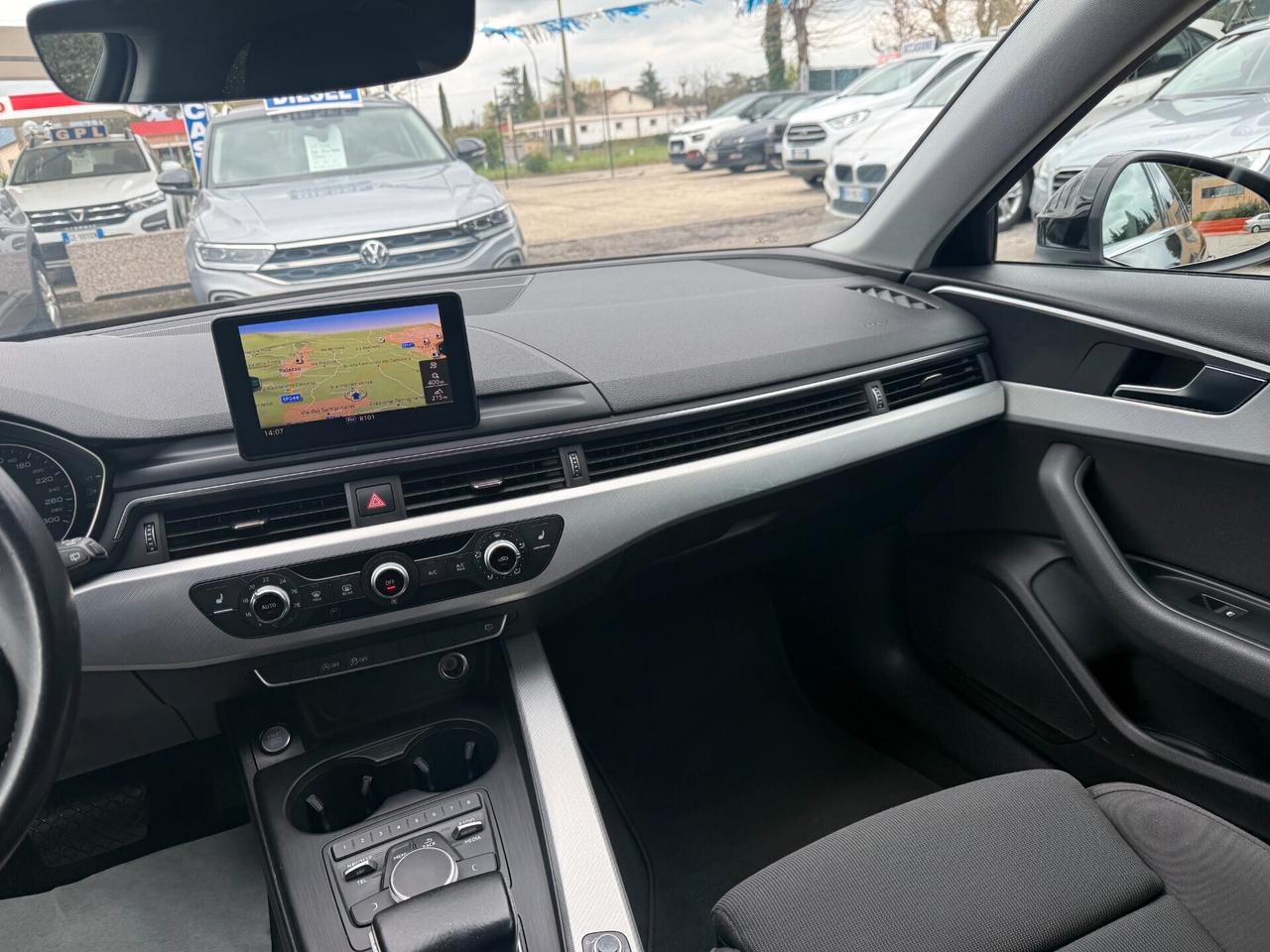 "PERFETTA" Audi A4 Avant 2.0 TDI 150 CV S tronic