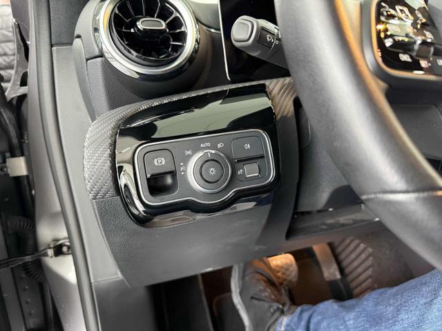 MERCEDES-BENZ A 180 d Automatic Business Extra