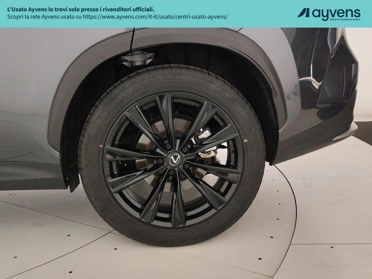 Lexus NX 200t Hybrid 4WD F-Sport
