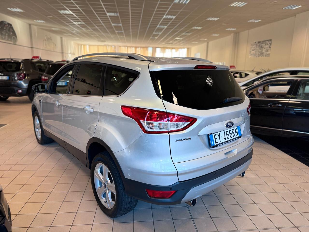 Ford Kuga 2.0 TDCI 115 CV 2WD Titanium