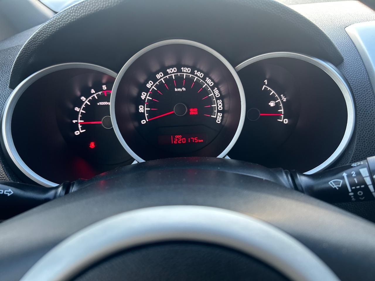 Kia Venga 1.4 CRDi 90CV Cool