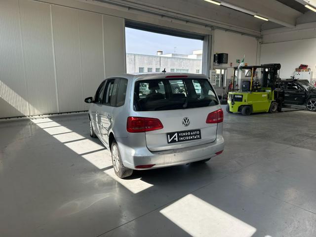 VOLKSWAGEN Touran 1.6 TDI DSG COMFORTLINE 7 POSTI