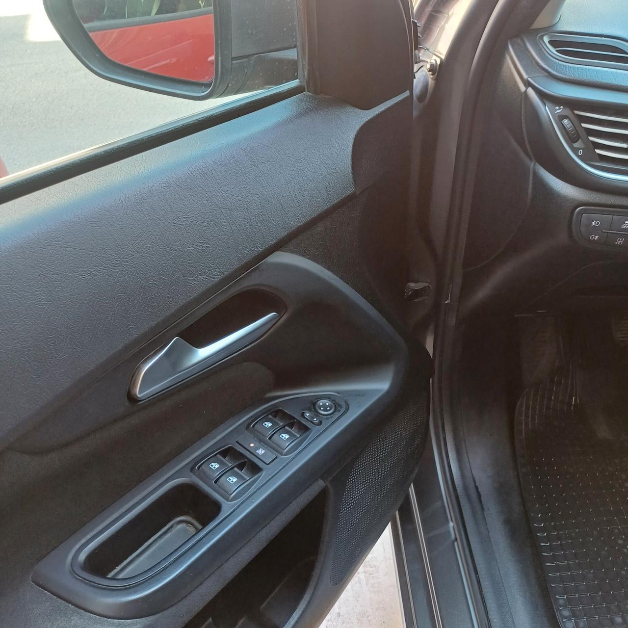 Fiat Tipo 1.6 Mjt S&S 5 porte Lounge