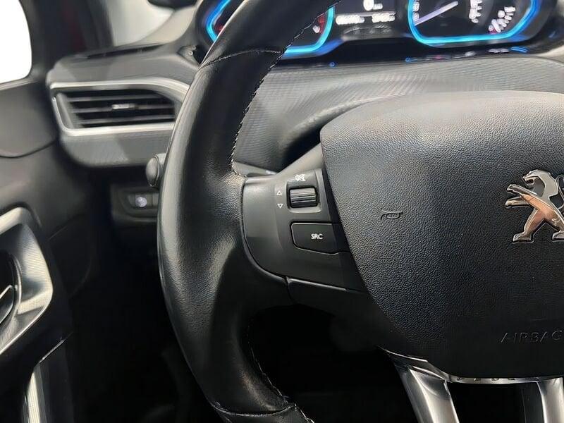 Peugeot 2008 BlueHDi 120 S&S Allure