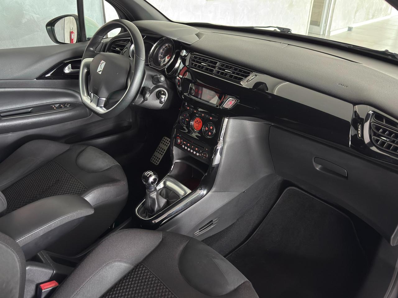 Citroen DS3 1.2 e-vti airdream So Chic 82cv etg