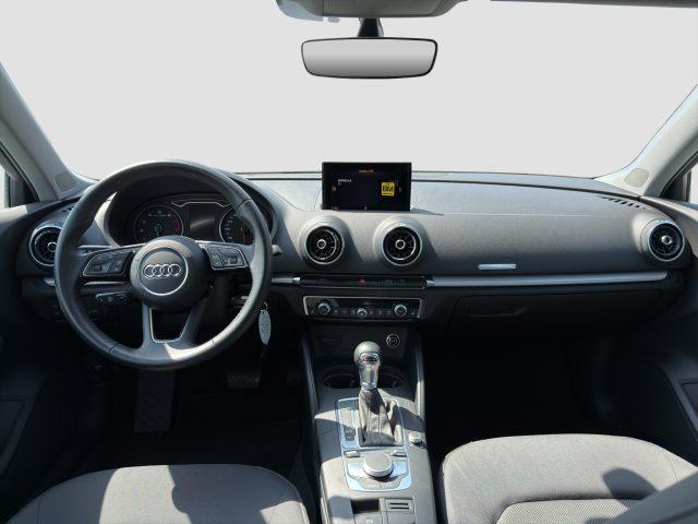 AUDI A3 A3 SPB 35 TFSI COD S tronic Business