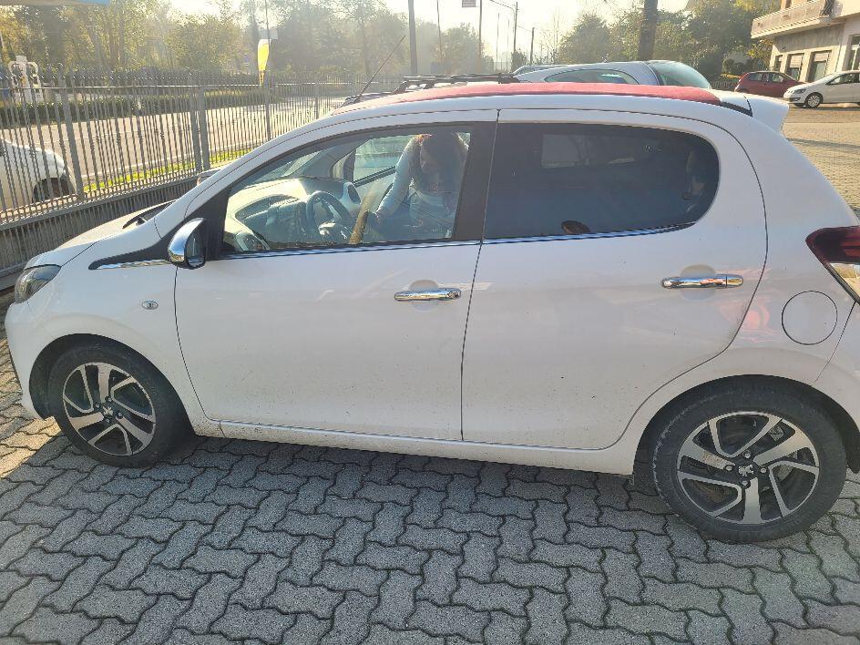 Peugeot 108 PureTech 82 5 porte Allure TOP!