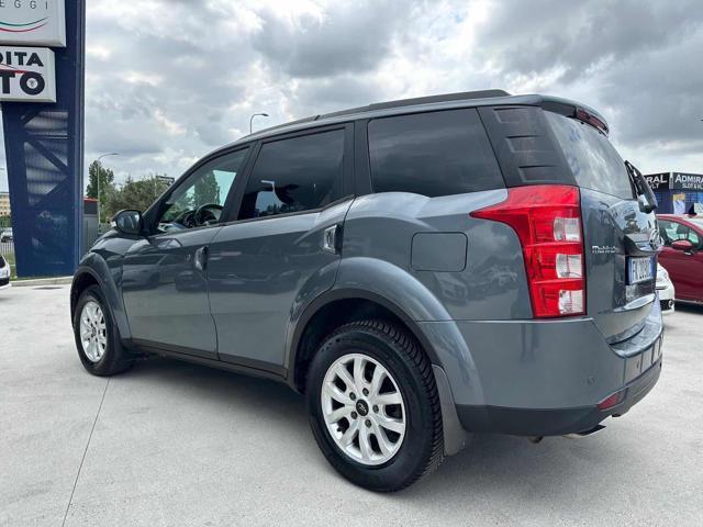 MAHINDRA XUV500 2.2 16V AWD W8