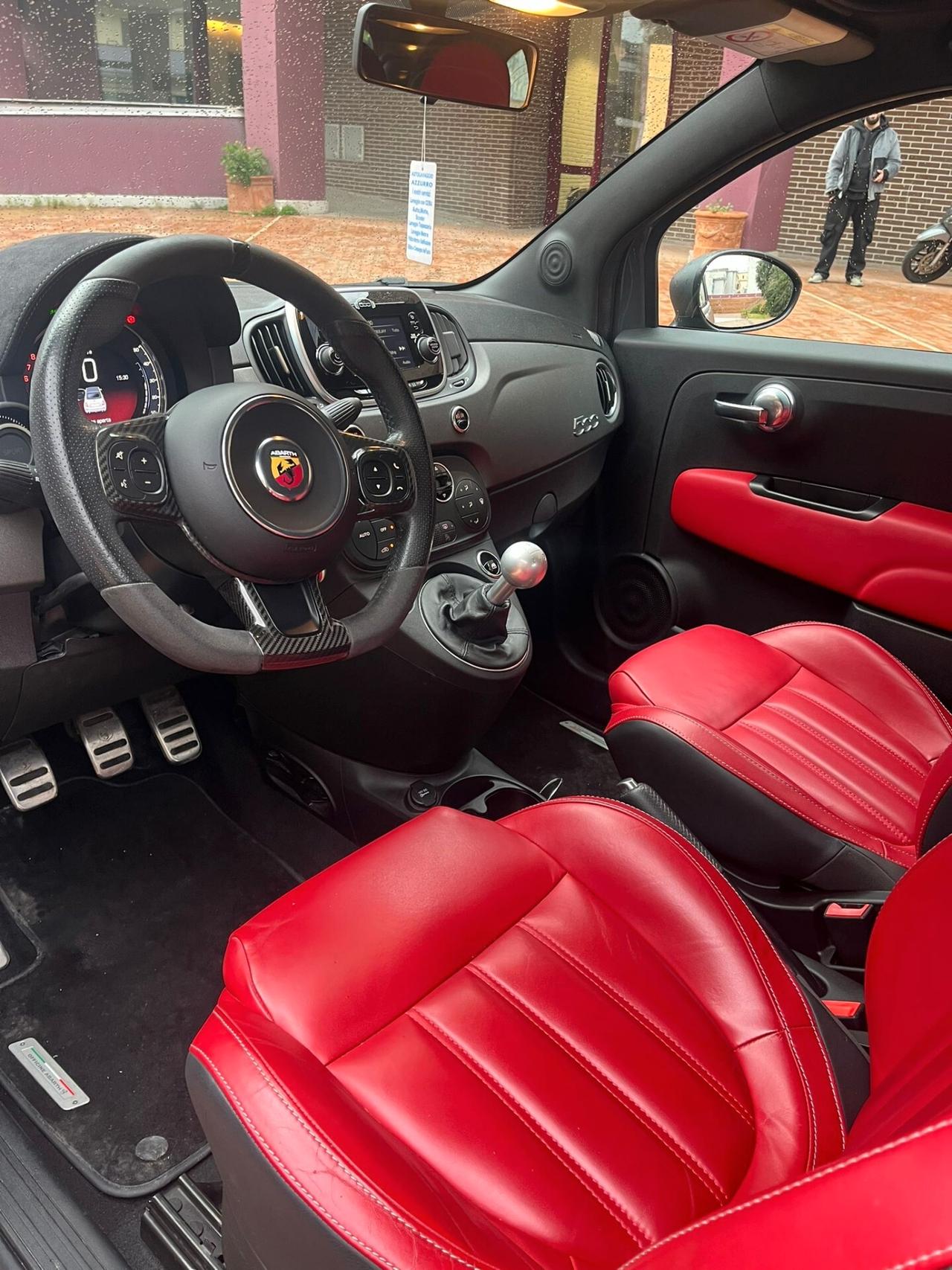 Abarth 595 C Cabrio 1.4 Turbo T-Jet 180 CV Competizione