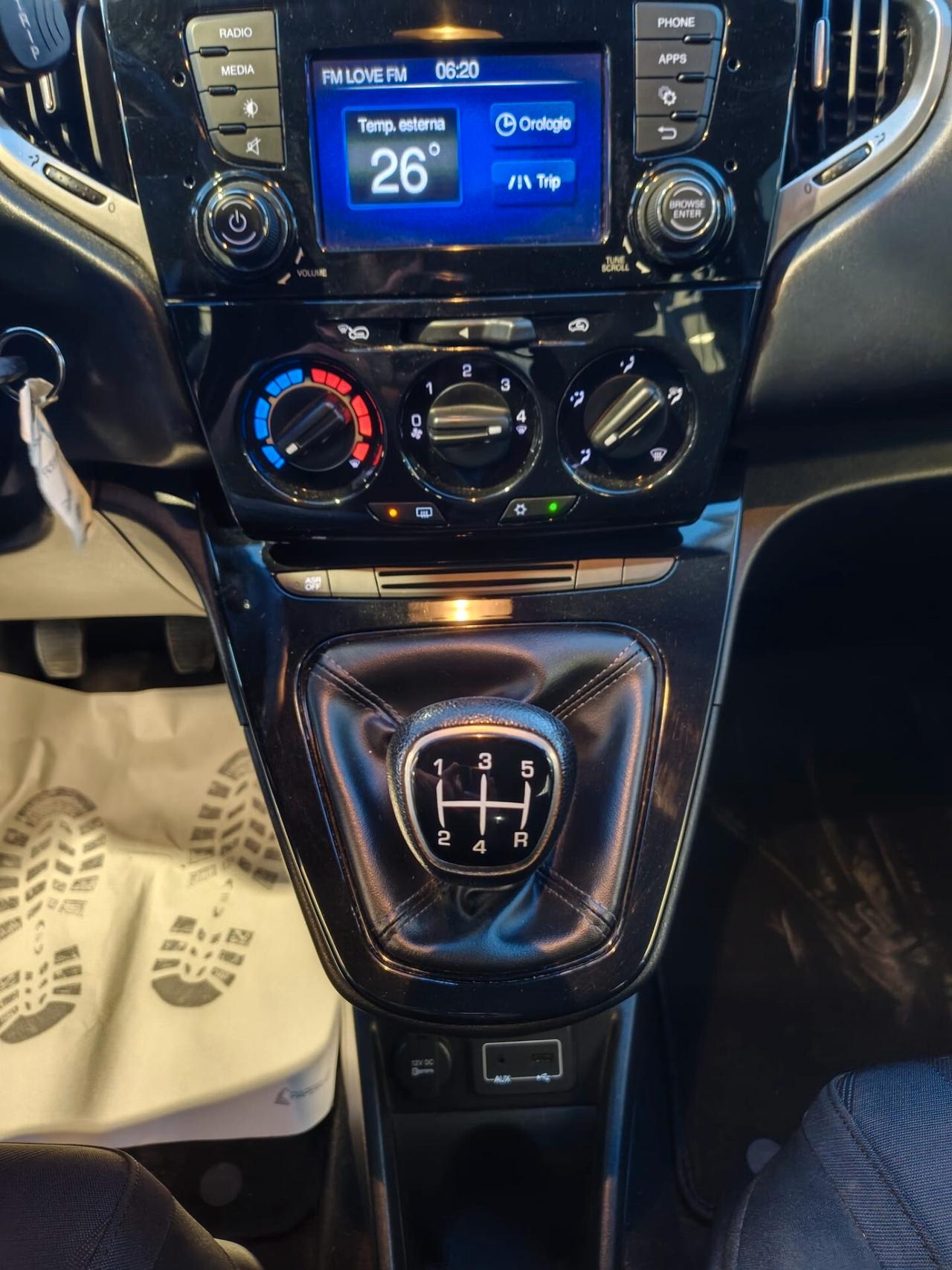 Lancia Ypsilon 1.3 MJT 16V 95 CV 5 porte S&S Platinum