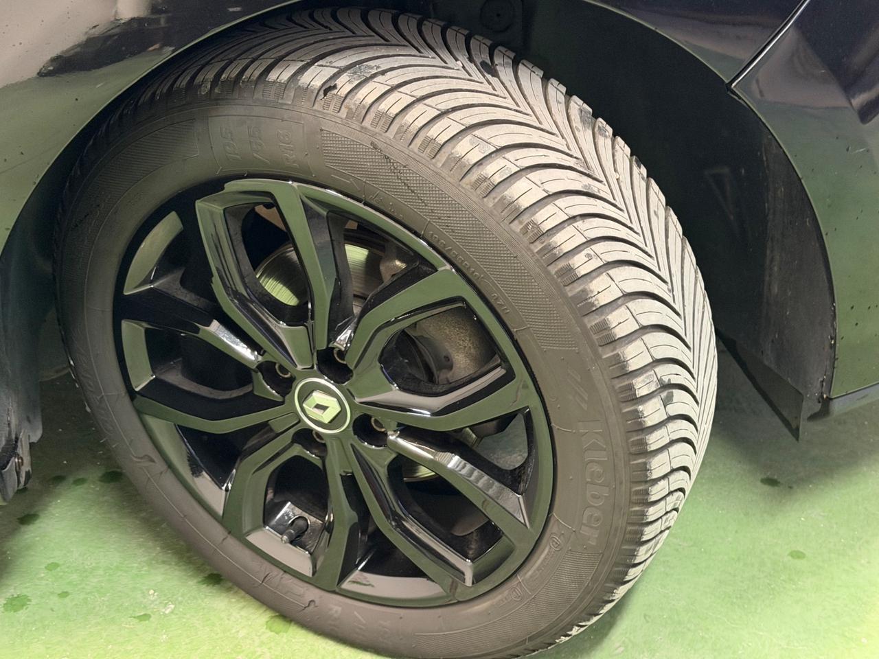 Renault Clio 1.2 75CV 5 porte Intens