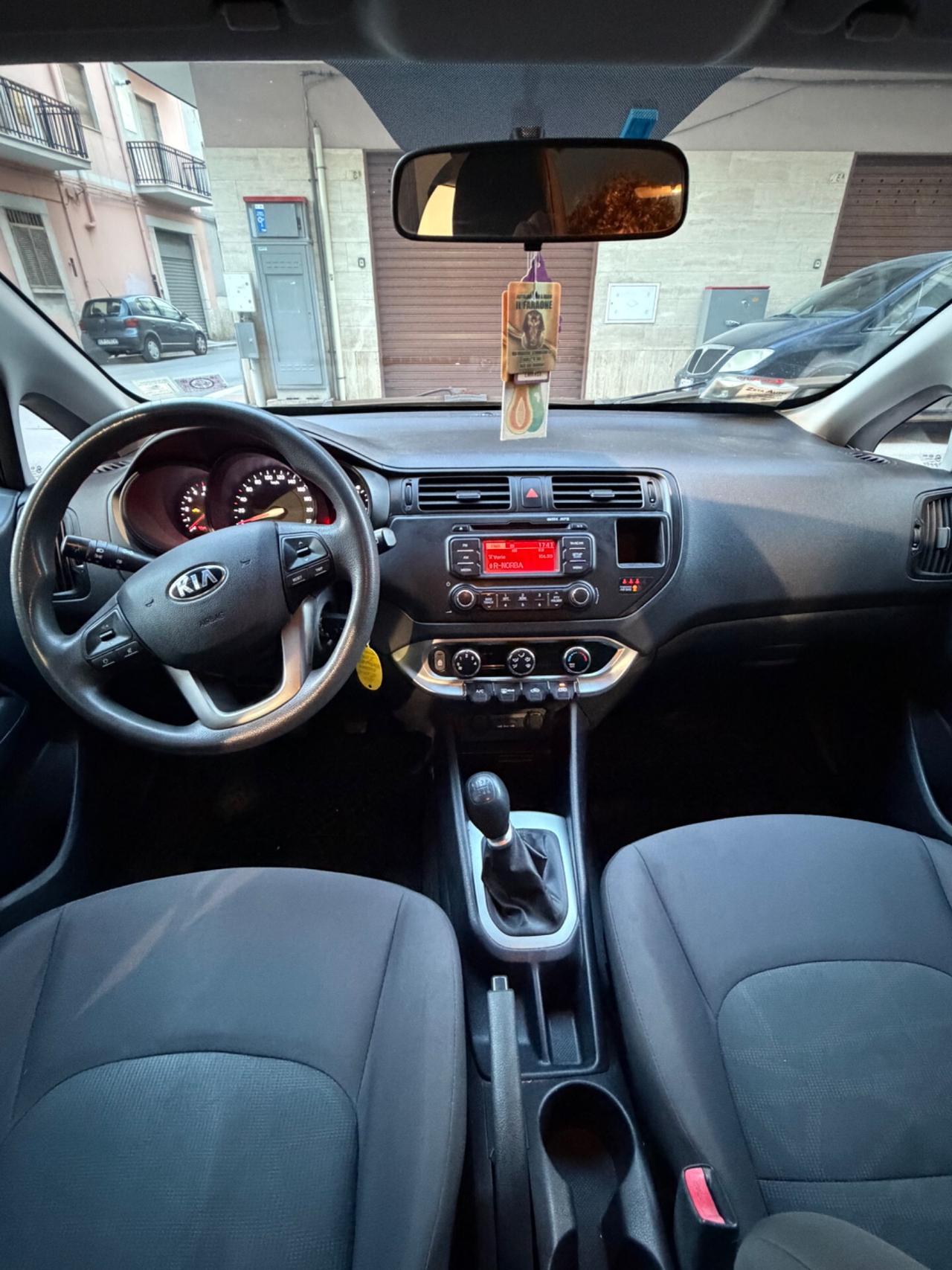 Kia Rio 1.1 CRDi 5p. Cool