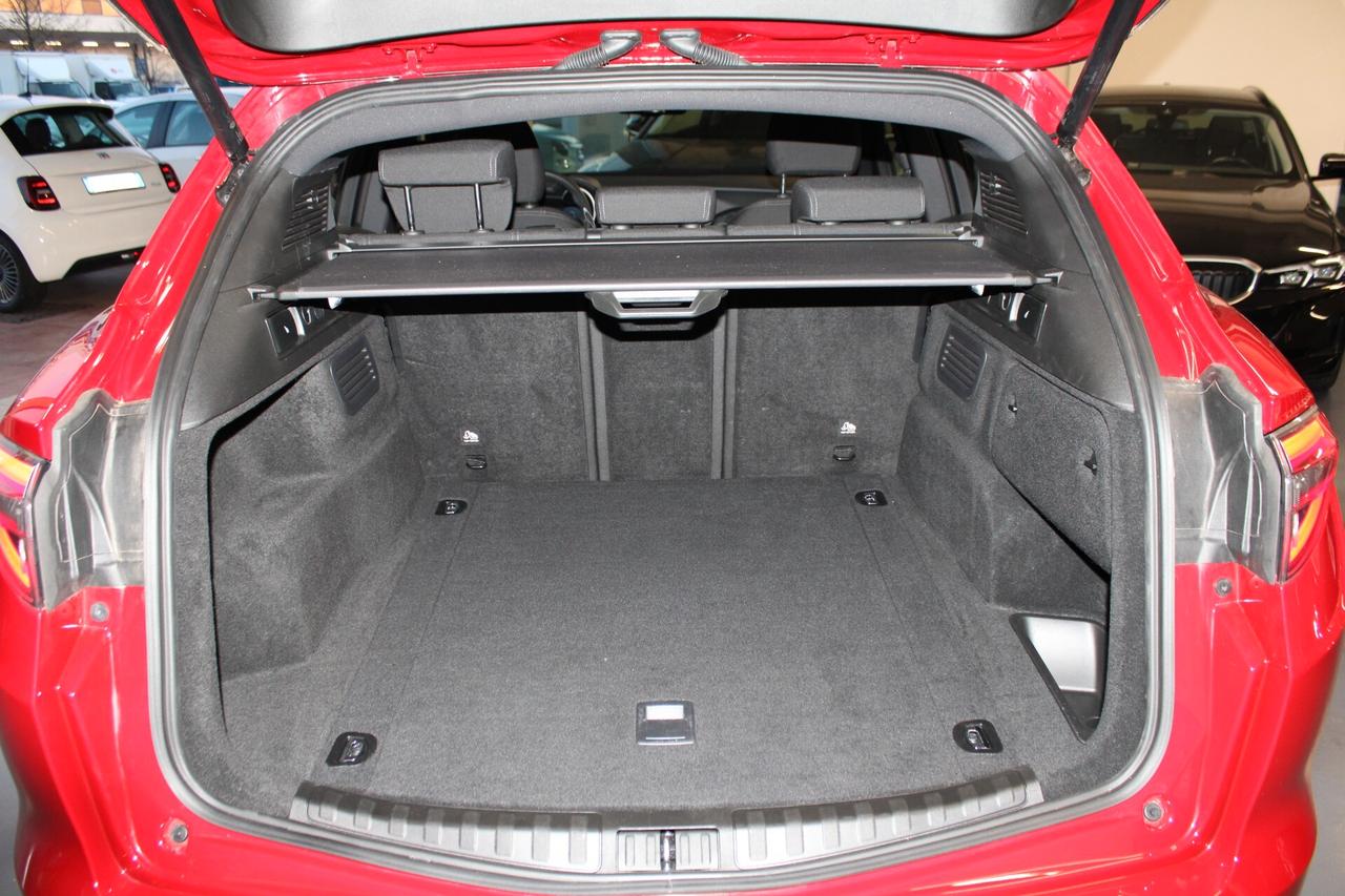 Alfa Romeo Stelvio 2.2 Turbodiesel 160 CV AT8 RWD Super