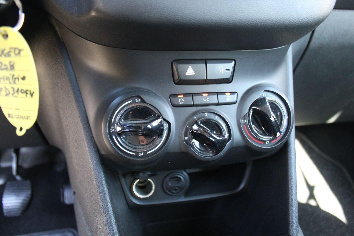 PEUGEOT - 208 - BlueHDi 75 5p. Allure