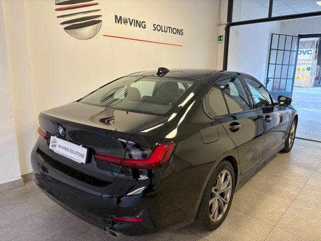 BMW 318 d 48V BERLINA VERSIONE SPORT UNICO PROP. IVA DETR.